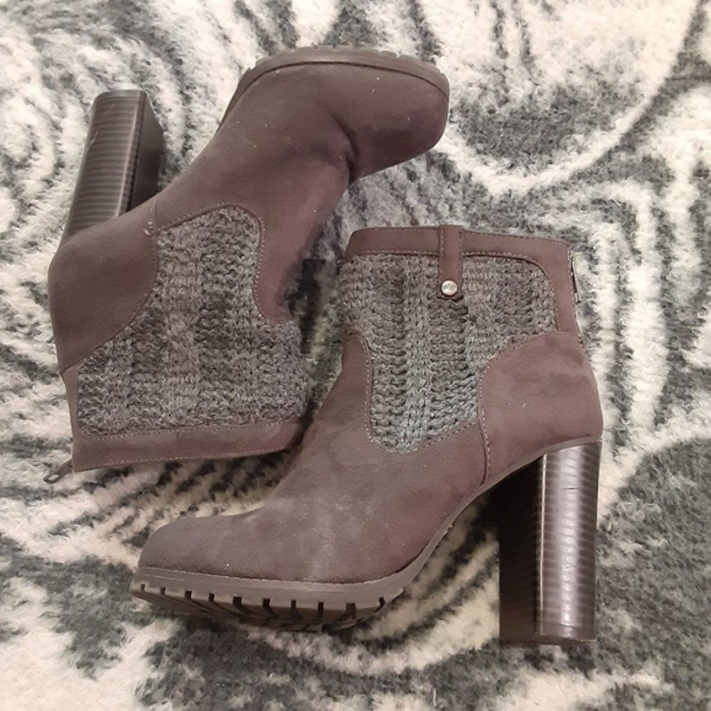 Juicy Couture Lupia Gray Ankle Booties Size 7